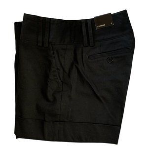 Express shorts EXJ-3259B size 4 NWT